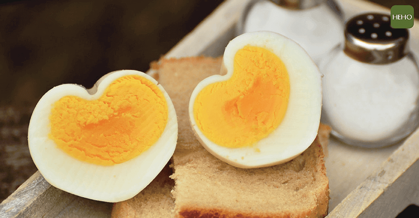 boiled-egg-bread-egg-160850