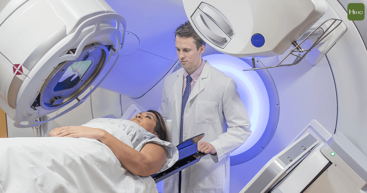 放療有輻射？關於癌症放射線治療的6個迷思 別被誤導了！