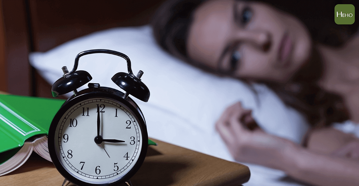 一直失眠睡不好　美國研究：可能是因為睡前吃了碳水化合物