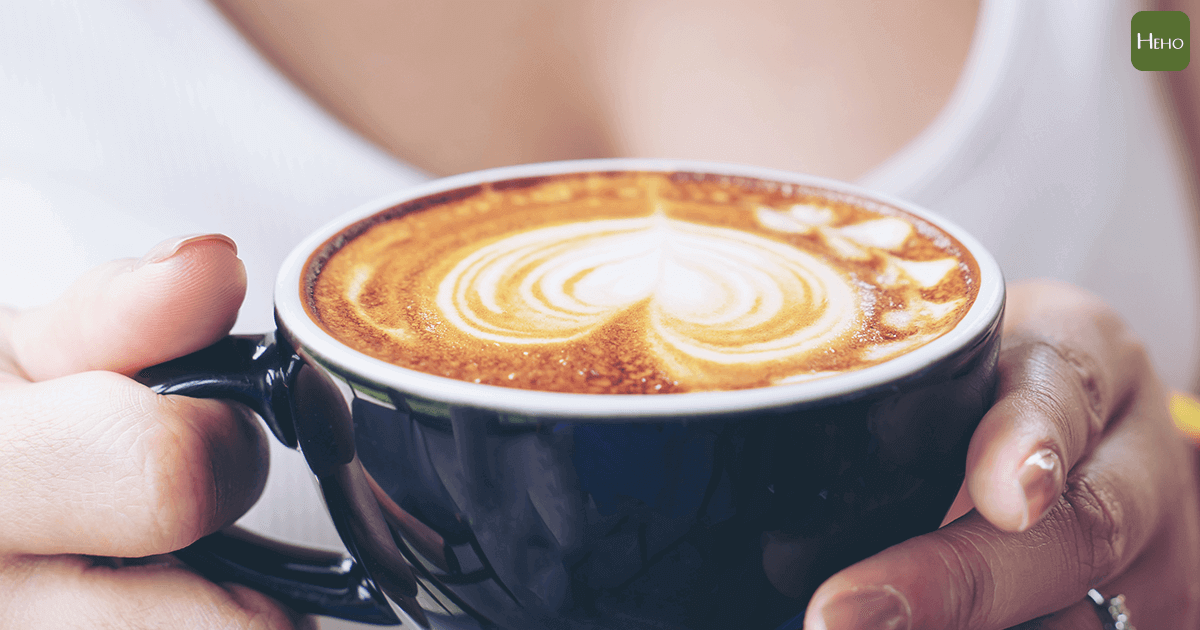 改善便秘咖啡比喝水強60%！ 4 招讓你20分鐘有便意